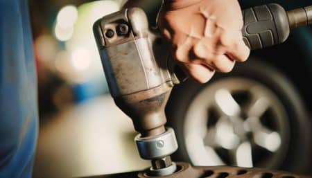 Clé à choc voiture : optimisation de l’efficacité et précision en mécanique auto Clé à choc : boostez précision et efficacité