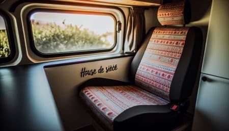Housse de siège camping-car : optimisez confort et durabilité pour vos voyages Housses de siège RV : confort ou durabilité ?